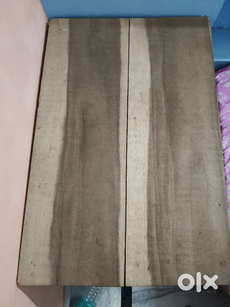 Wooden Study / Laptop Table with Storage Drawer Good Condition – ₹1100