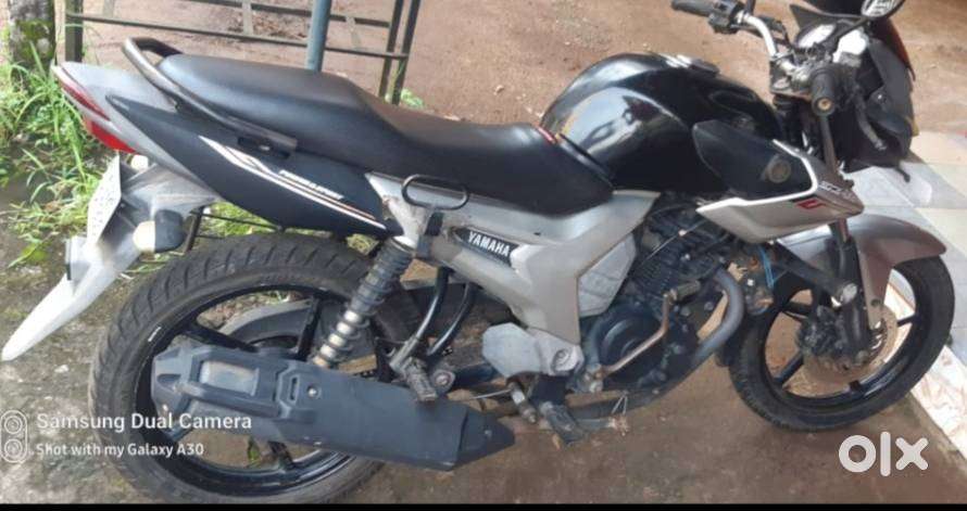 Yamaha sz-R