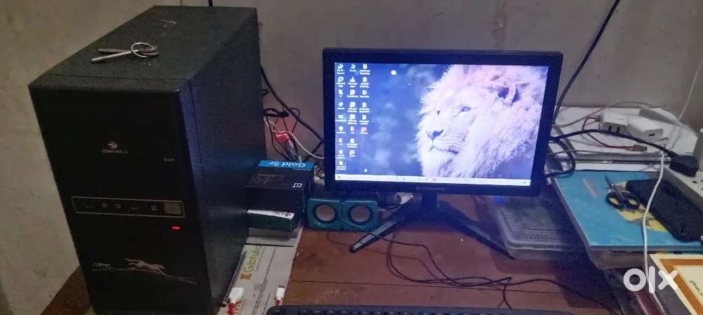 Computer windows 10 i3, processor 1 year old,perfect condition
