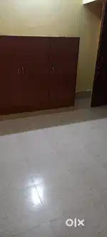 One Bedroom For Professional Working Gents Bachelor