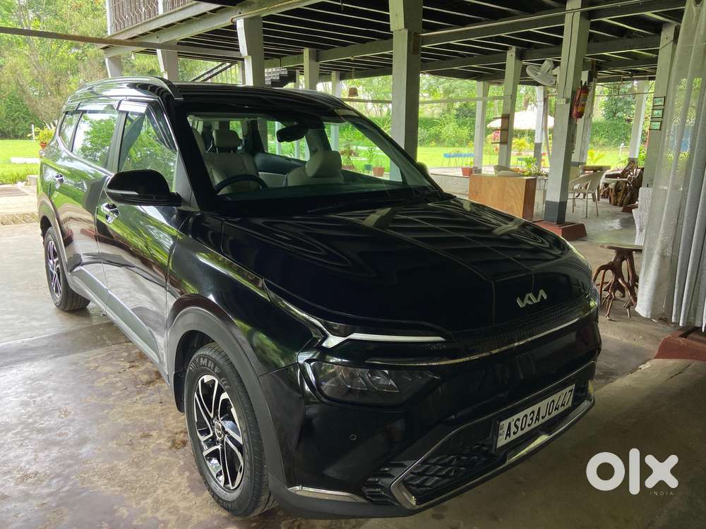 Kia carens 7 seater Good condition less than 3 years old