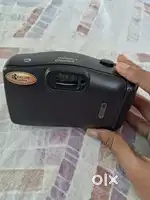Vintage yashica clearlook AF old camera..