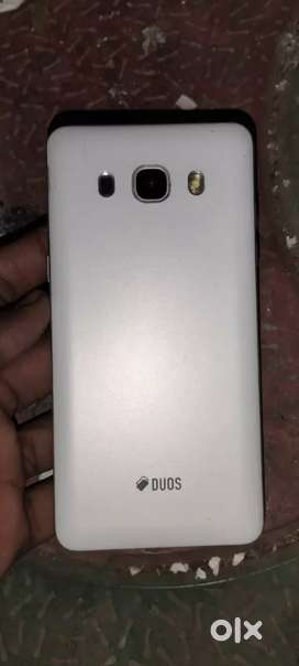 Samsung j5 2016 full working all good urgent sell my phone