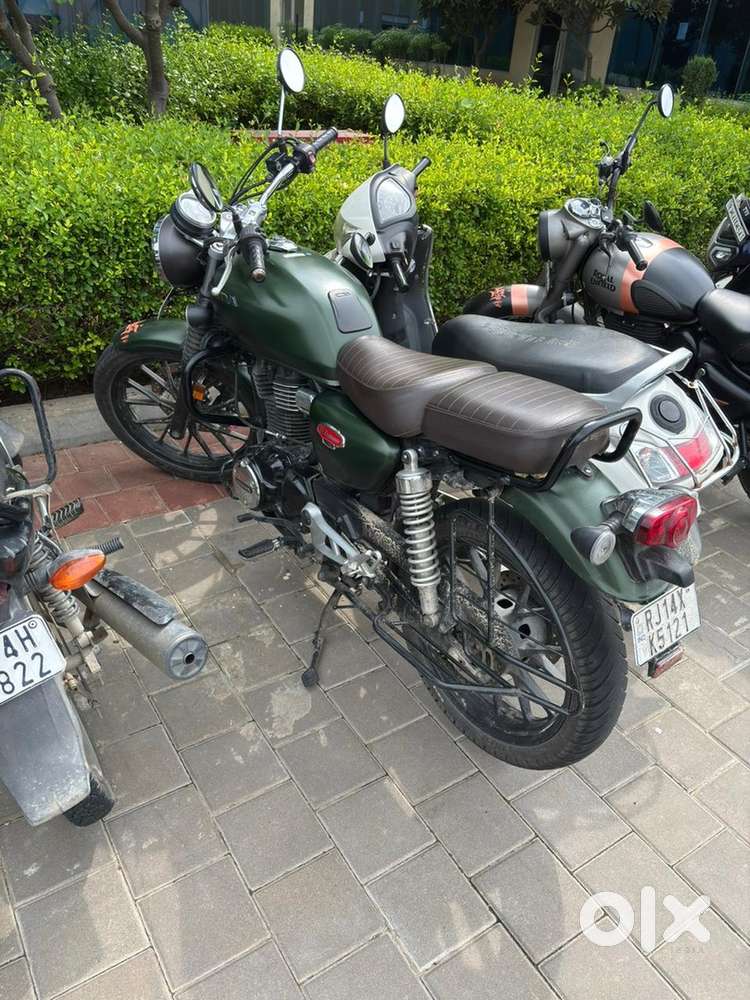 Honda hness cb350 bike
