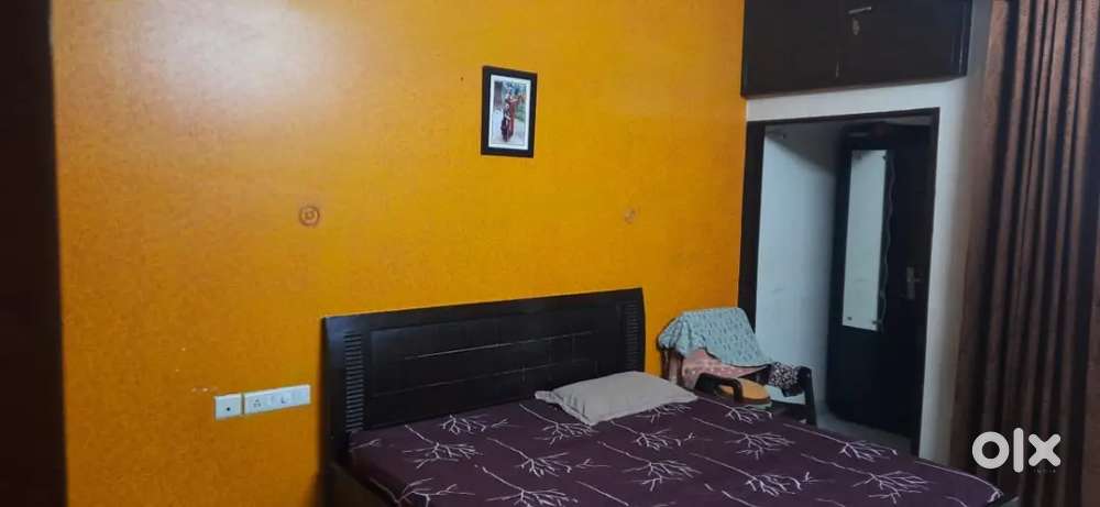 3 bhk semi furnished, Mansarovar