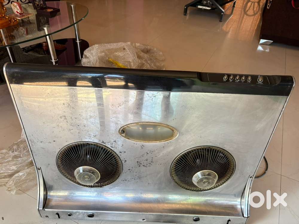 Good Condition Kitchen Chinmey and amount negotiable