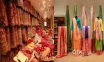 सूट और साड़ी शोरूम में काम करने के लिए लड़के और लड़कियों की आवशयकता है