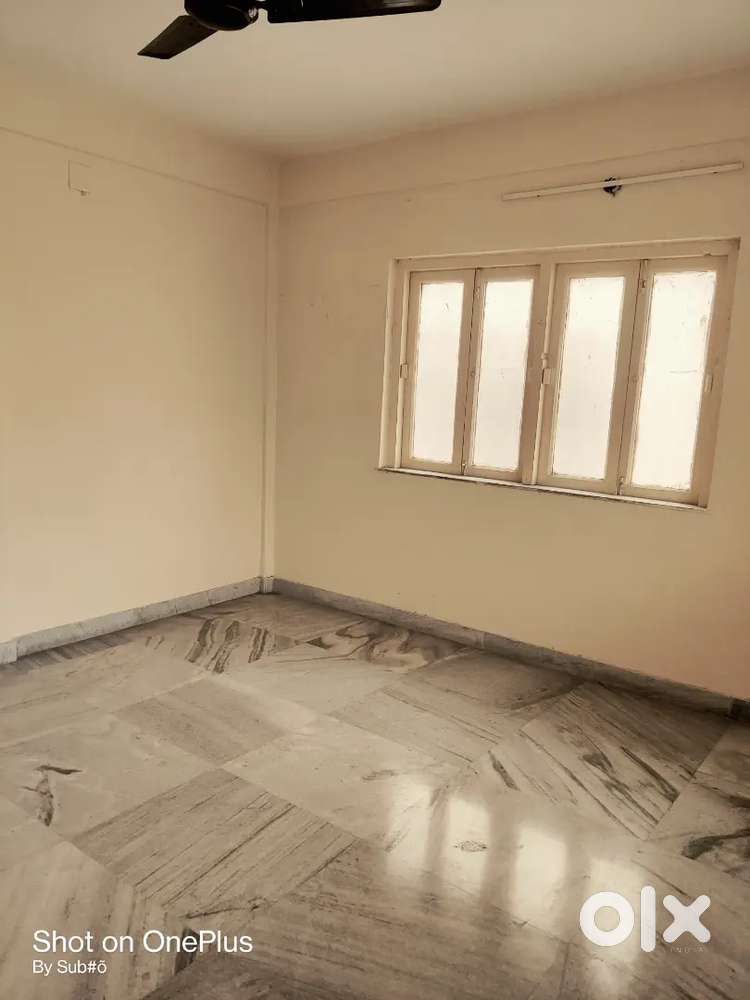 Tagore Park 2bhk flat for rent