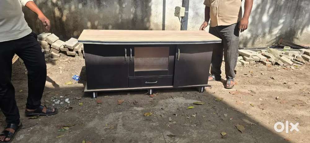 Tv unit with storage