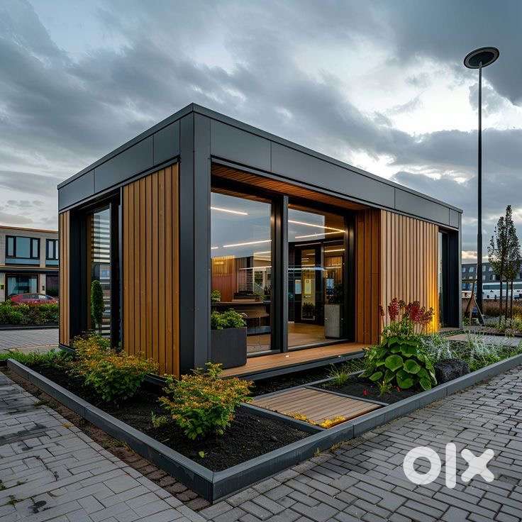 Shop on heavy deposit