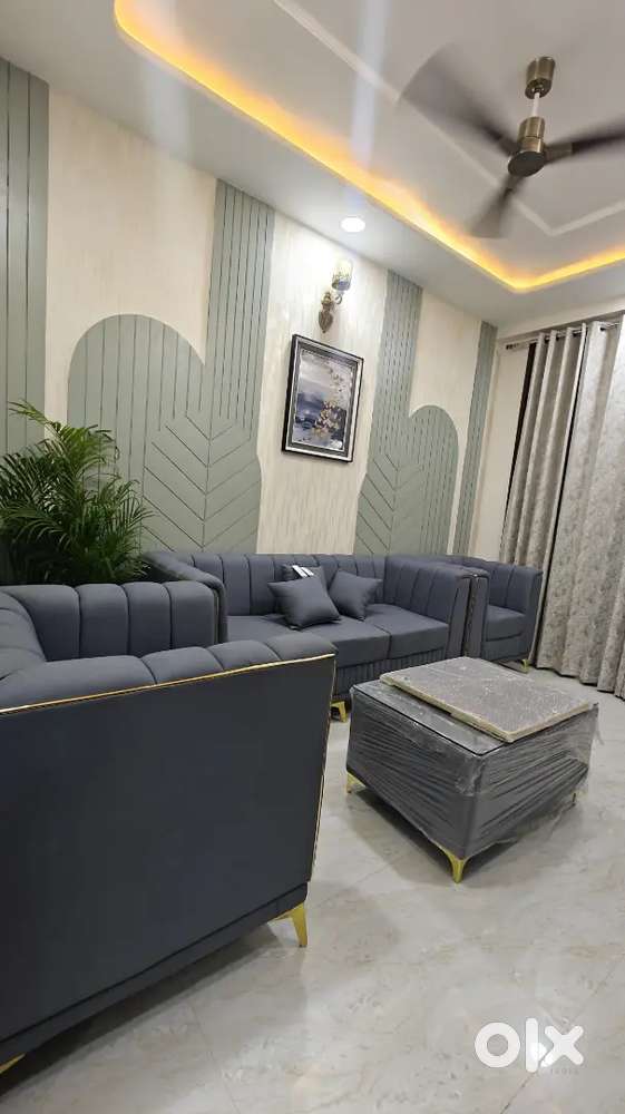 We have 3 bhk 4 bhk 5 bhk luxurious properties available