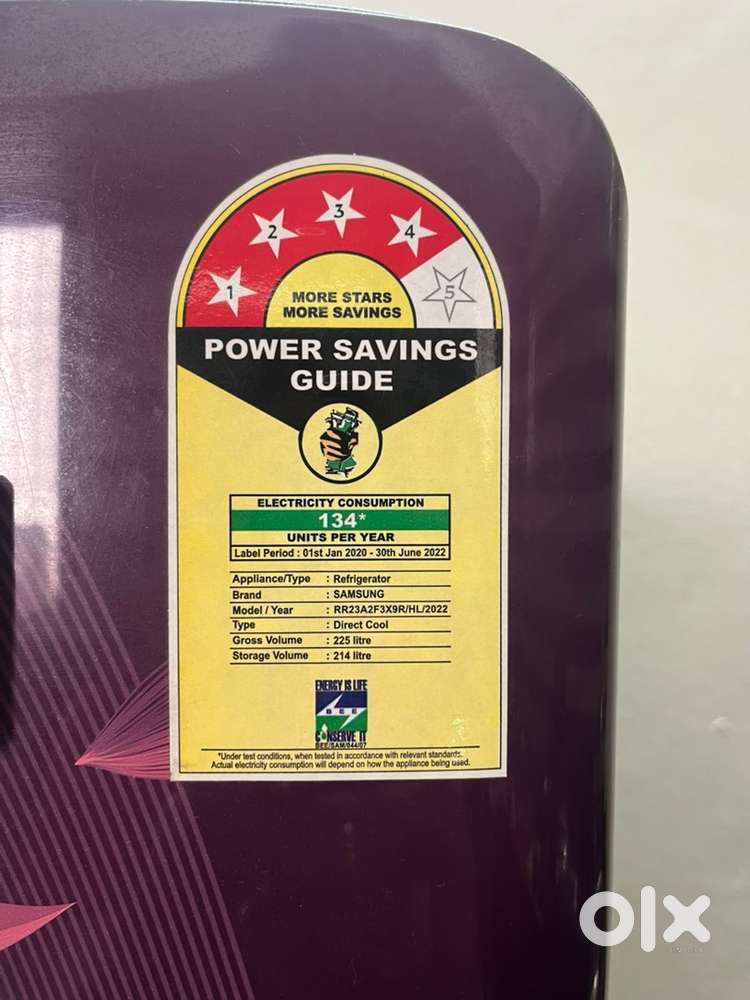 Refrigerator purchased on 2022 and in good working condition.