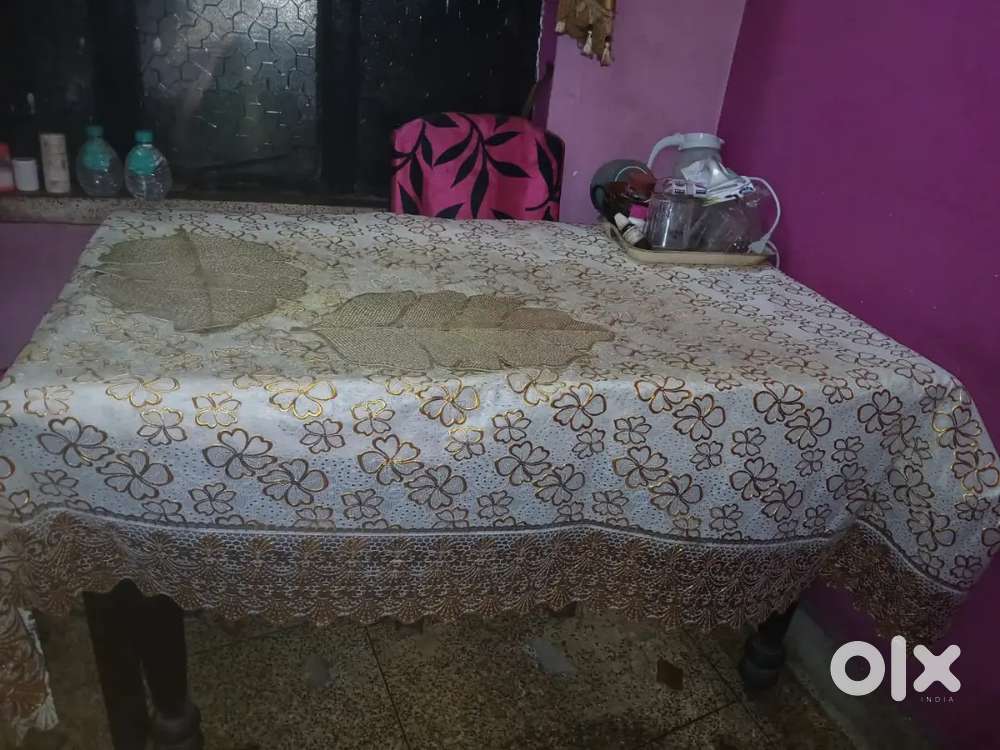 Dining Table and Chairs (Bermatic Segun Wood)