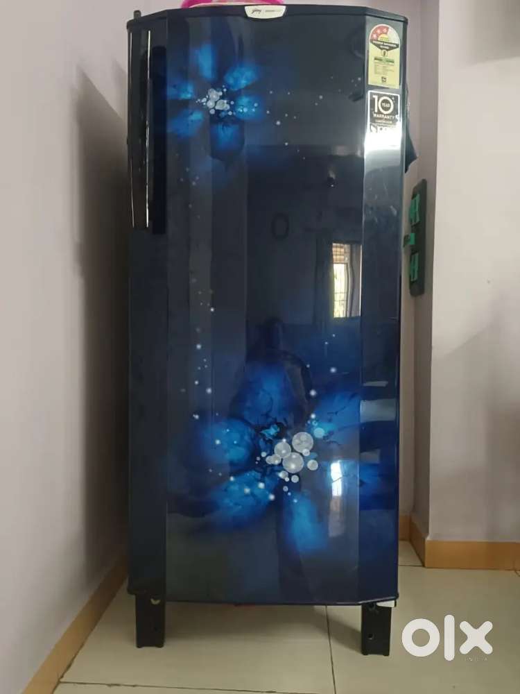 GODREJ 210 ltr