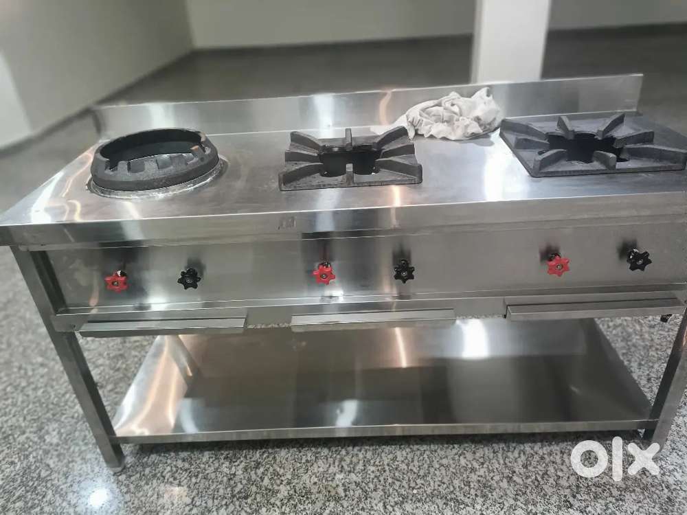 3 Burner comercial gas stove  Chulha- unused