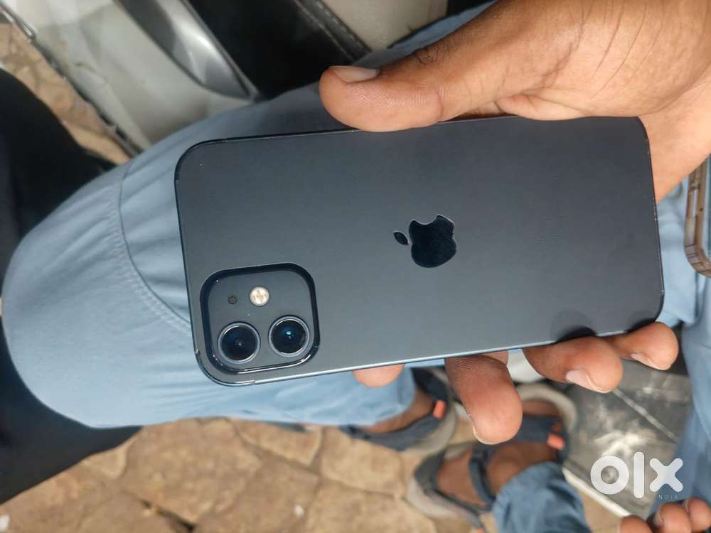 iPhone 12 top condition phone