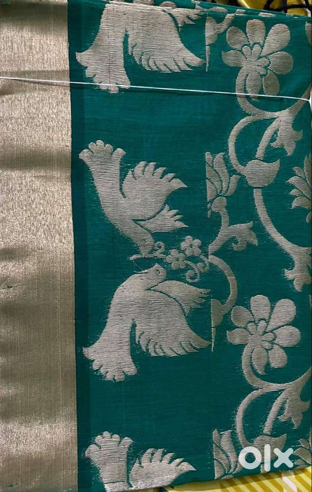 SAREES FOR SALE AT WHOLESALE PRICE