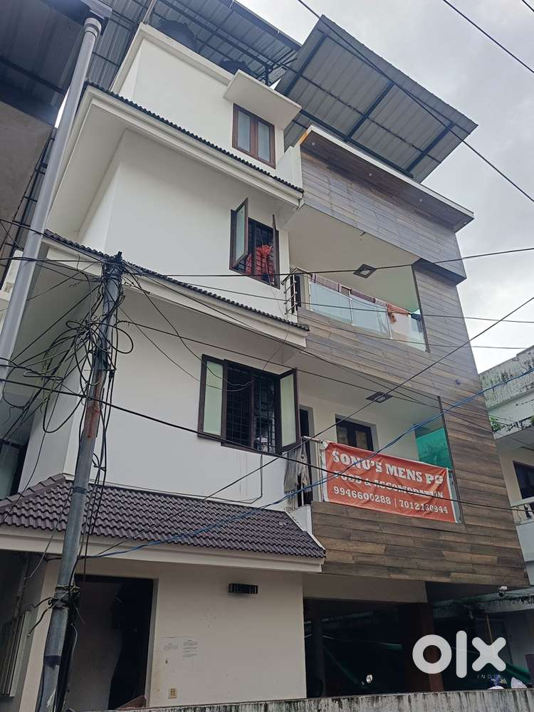 Apartment Building for sale at Ernakulam Vazhakkala