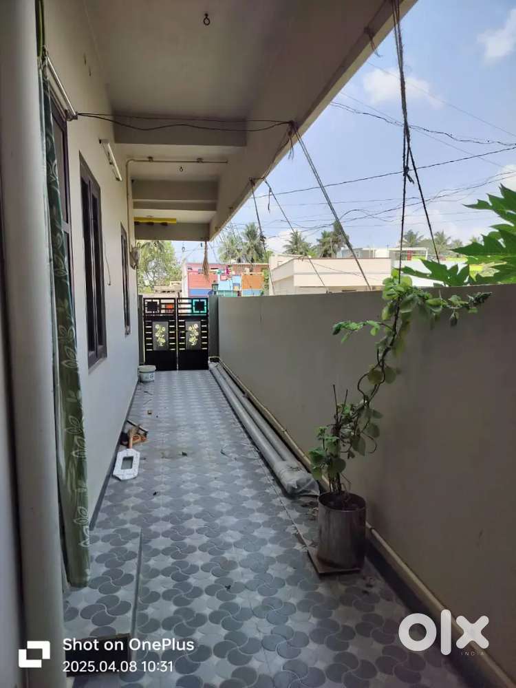 Indipendent house