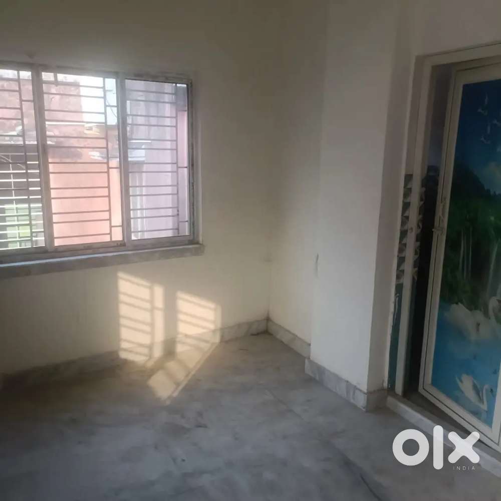 New first hand Flat Selling