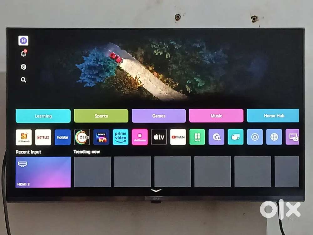 LG 32LR686BPSA 32 inch TV