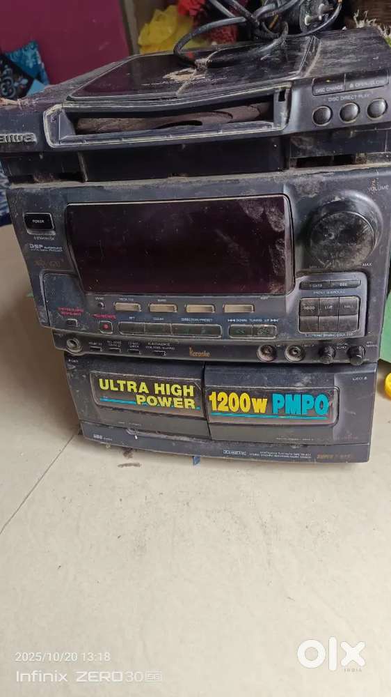 aiwa compact disc stereo in very good condicion