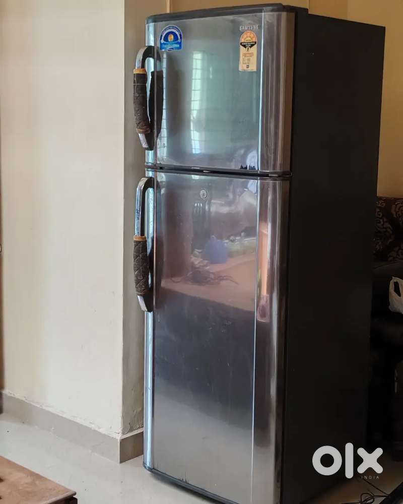 Samsung perfectly working 315L fridge