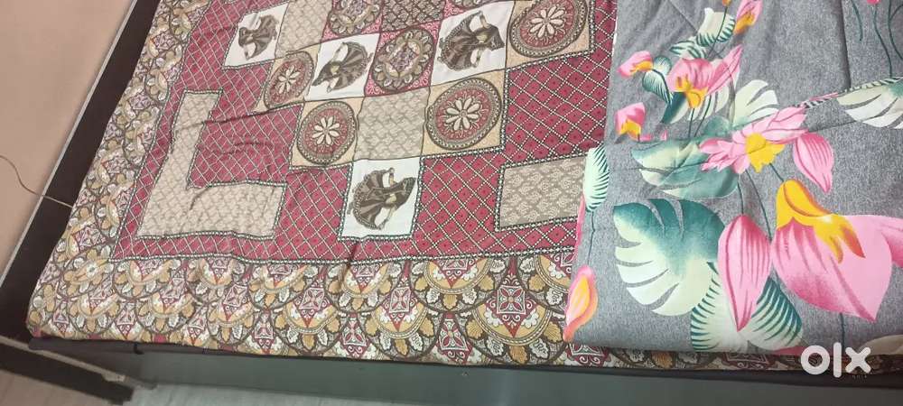 House Hold selling Bed + AC, because going to hometown Uttar Pradesh