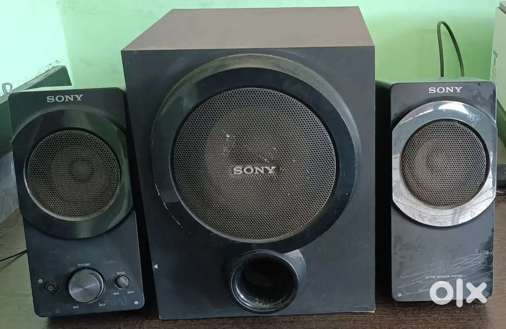 Sony music system Rs 2000