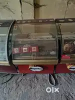 Italian Ice Cream Counter
