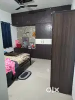 Single room is available In a 3bhk flat working lady