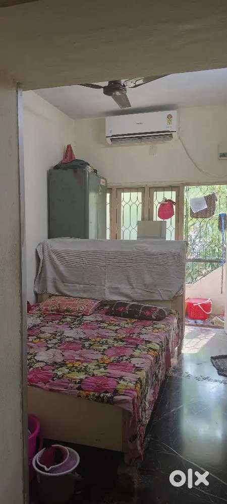 Female flatmates