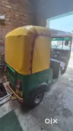 Bajaj cng auto