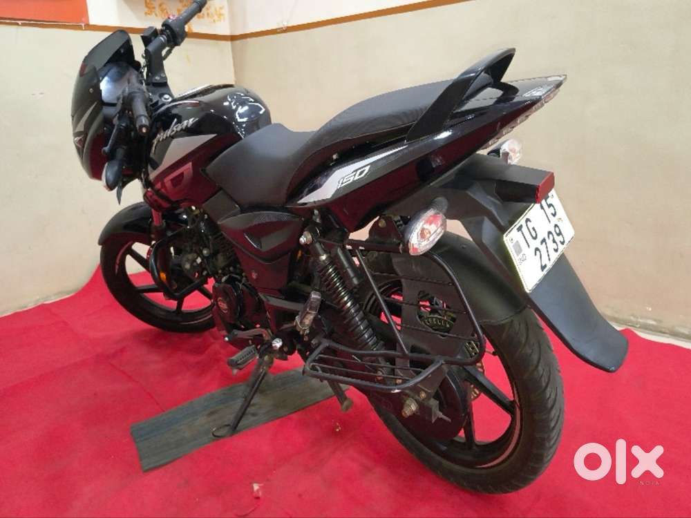 Bajaj pulsar 150