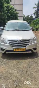 Toyota Innova 2012 disel 12kmpl