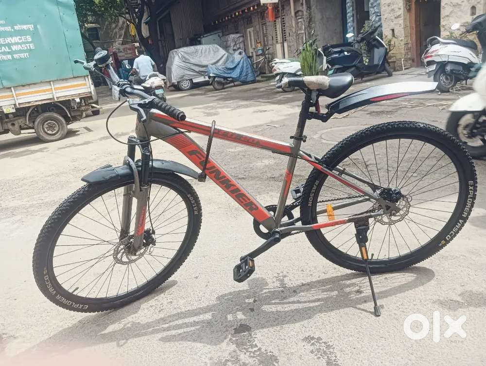 10 years kid bycycle in Orange colour