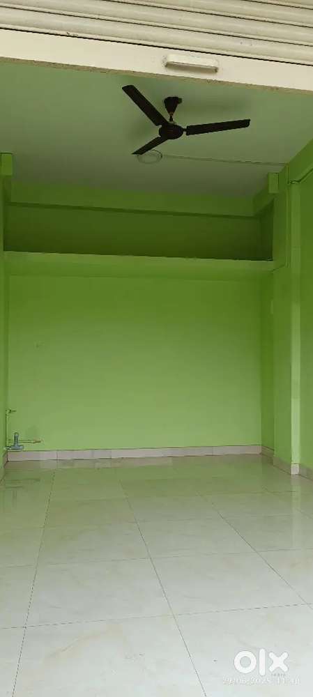 Shop for rent at Godhani road best for Saloon shop