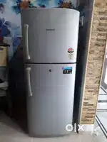 Samsung Refrigerator 240 Litre Double Door
Running  condition