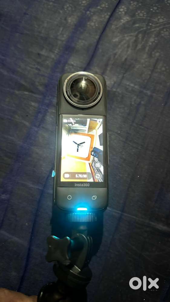 Insta 360 x4