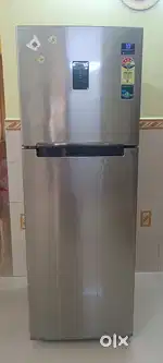 SAMSUNG 350 DOUBLE DOOR FRIDGE