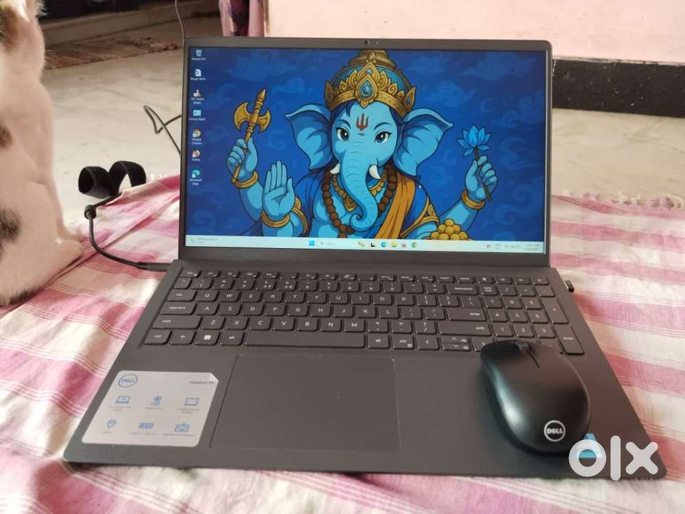Dell Inspiron 15 3530 Laptop for Sale!