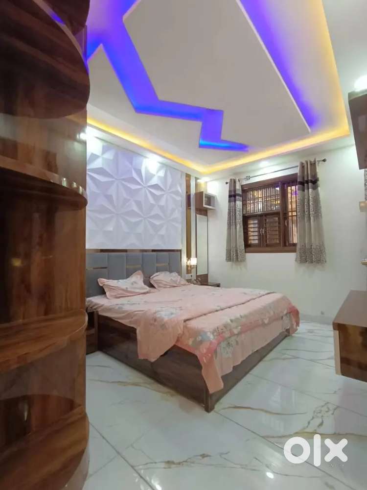 2 bhk furnished flat for rent near main metro line