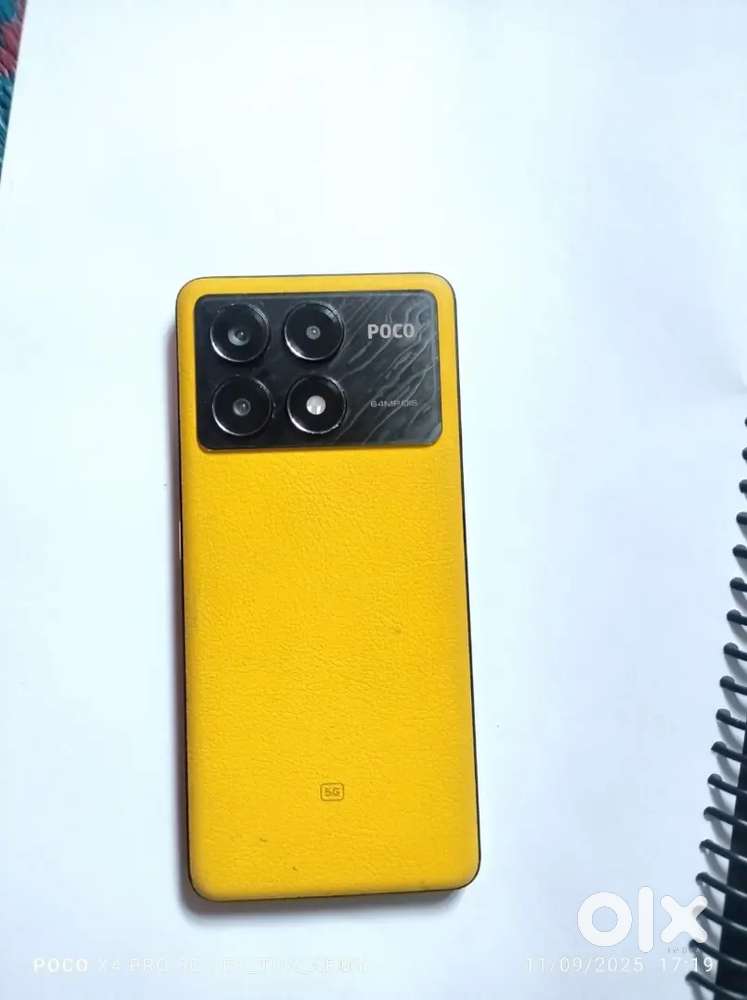Poco x6 pro 8/256.  8 month old only
