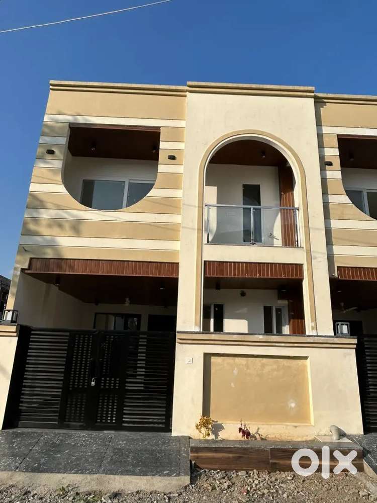 3bhk independent villa  gated colony