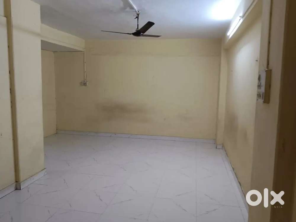 Roomment required in hall 2500 rent