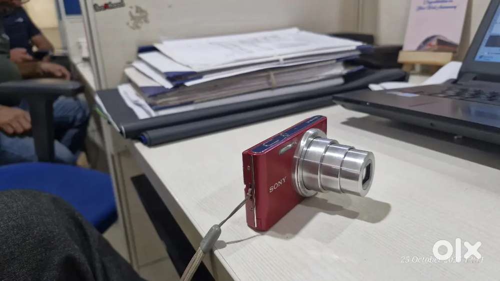 Sony 8x 20.1mp DSC camera