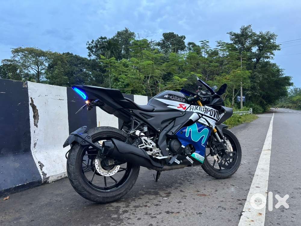 Yamaha R15v4  (only 1 in the market).