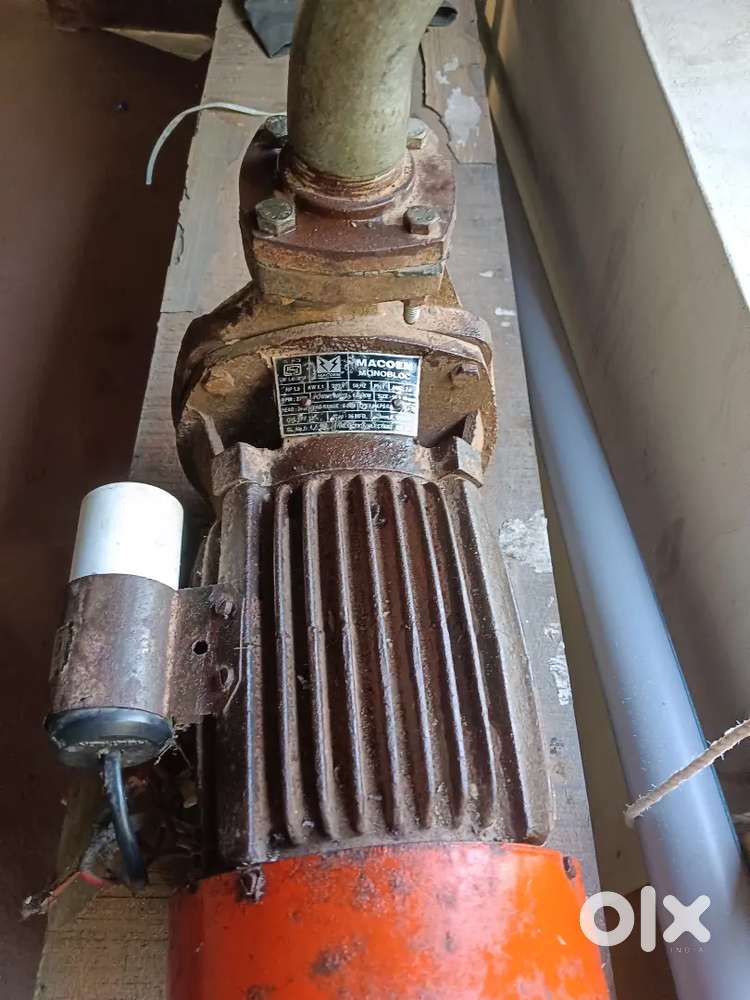 Electric pump set 1.5 Hp monobloc MACON