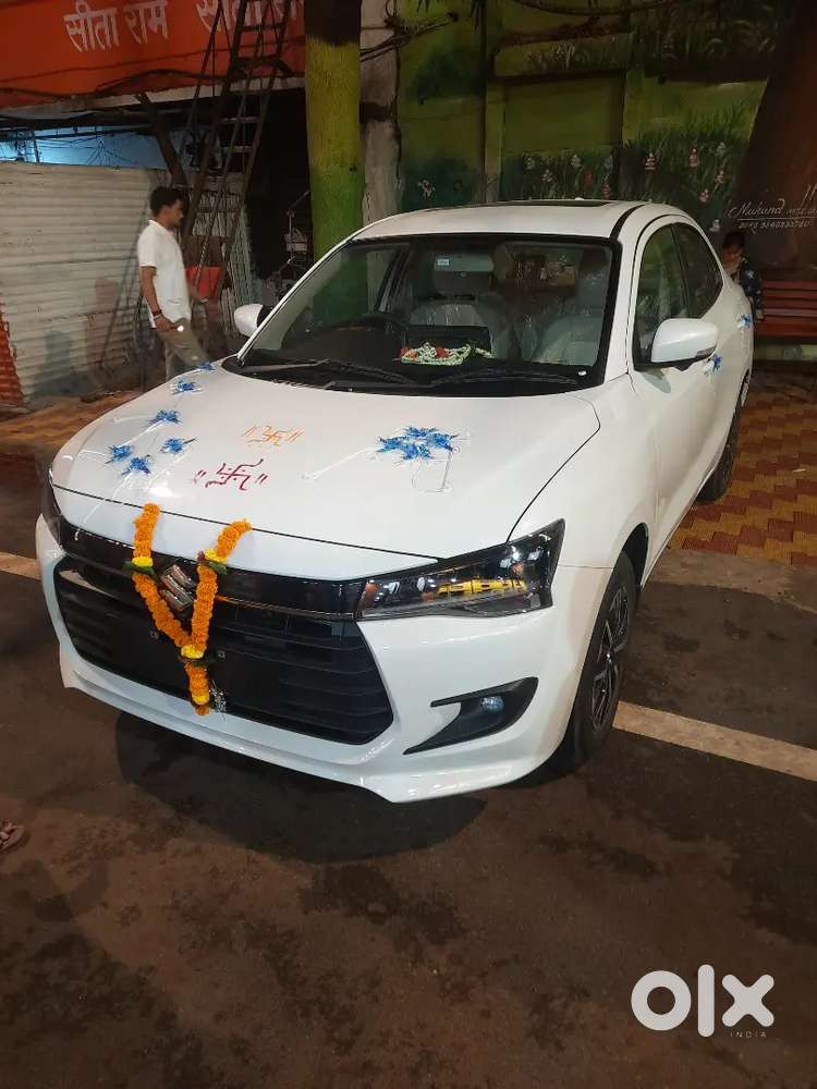 all rounder Driver jarurat hai Taxi line booking ka liya