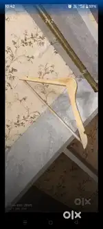 20 Hangers